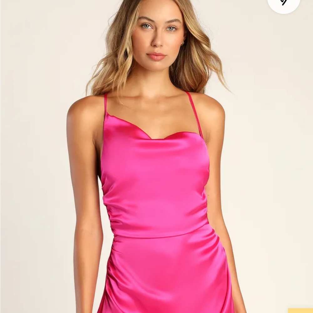 New! Doesn’t fit and can’t exchanged. Lulus party dress.